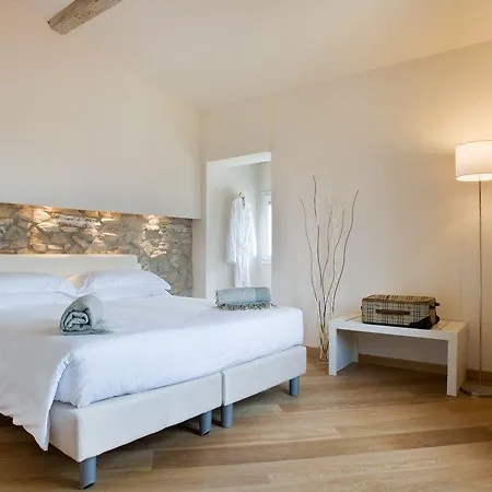 Relais Piazza Signoria 4*