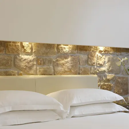 ريليز بياتسا سنيورة فلورنس