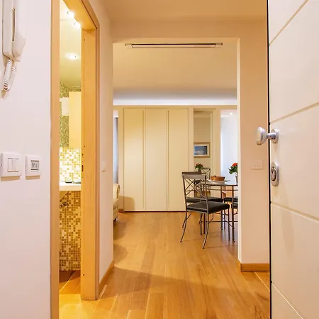 Relais Piazza Signoria Aparthotel Florence
